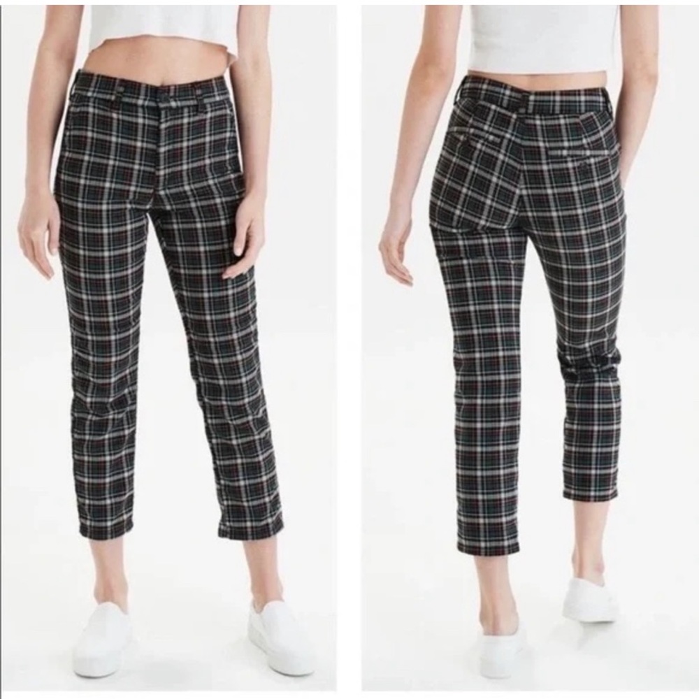 American Eagle Super Hi-Rise Skinny Trouser in Plaid Print